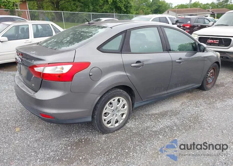 2012 Ford Focus Se z USA, uszkodzony, nr VIN 1FAHP3F25CL192159
